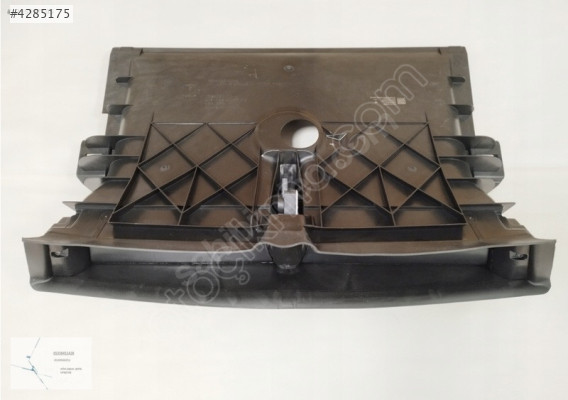 TESLA MODEL Y RADYATÖR KAPAĞI HAVALANDIRMASI 1494159