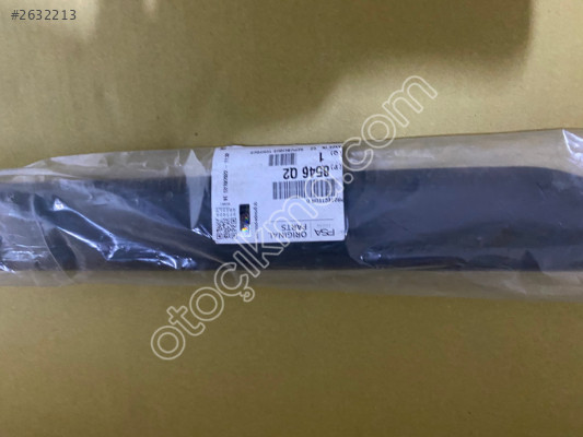 8546Q2 107 sağ arka kapı çıtası