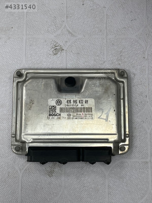 Volkswagen golf motor beyni 036906032AMME7.5.10