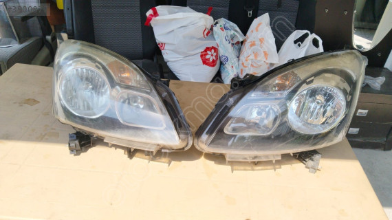 RENAULT KOLEOS SAĞ FAR ÇIKMA