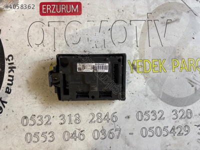Renault Clio UCH Beyni BCM T4 L2 284B14559R - A2C53430128