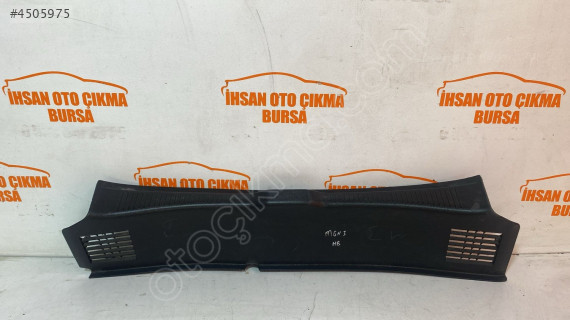 Renault Megane 3 HB Arka Bagaj Plastik Bakalit