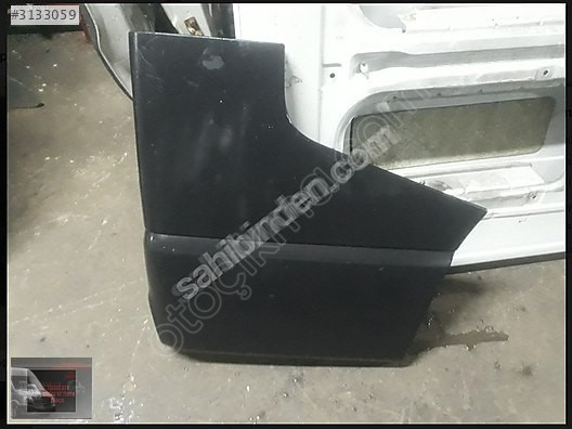 Renault Trafik 3 arka tampon sağ
