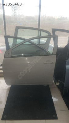 Toyota corolla sol ön kapı orijinal temiz