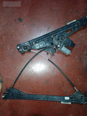 Citroen C3 çıkma sol ön cam kirkosu