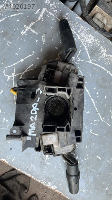 MAZDA 3 SİNYAL KOLU ÇEVİK OTO ÇIKMA