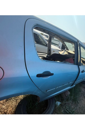 Peugeot 307 sağ arka kapı