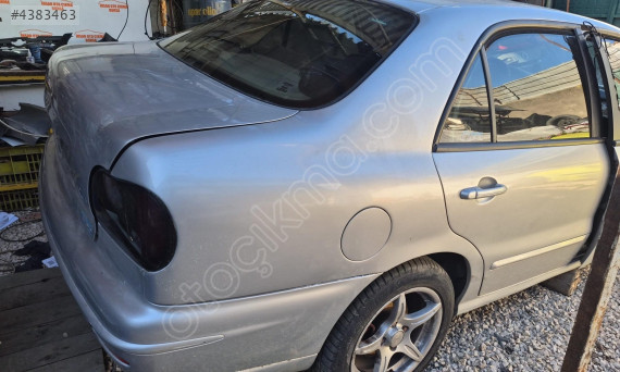 Marea sağ arka çamurluk orijinal kesme gri