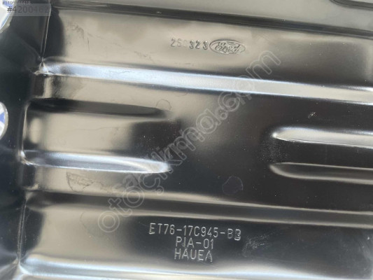 ET76-17C945-AC -BB FORD TOURNEO COURİER ARKA TAMPON DEMİRİ