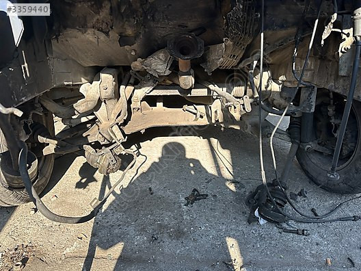 VOLKSWAGEN T4 ÖN TRAVERS ÜÇEL OTO ÇIKMA BURSA
