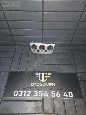 FORD FİESTA 2 ÇIKMA KLİMA KONTROL PANELİ