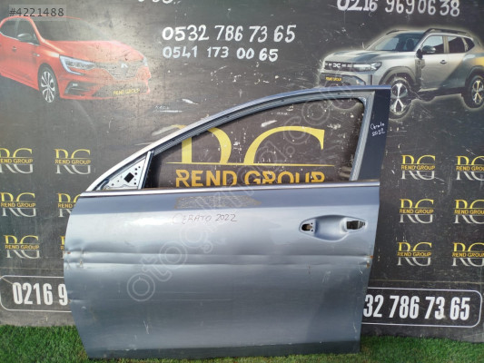 KİA CERATO SOL ÖN KAPI ORİJİNAL ÇIKMA 2022