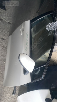TOYOTA COROLLA SAĞ DİKİZ AYNA KOMPLE OTO FEDAİ