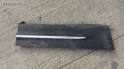 MERCEDES GLB X247 SAĞ KAPI KAPLAMA DÖŞEMESİ A2477370700