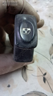 RENAULT KANGOO SOL ÖN CAM AÇMA DÜĞMESİ. OTO ERKAN ÜNYE