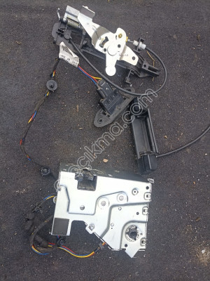 Ford Connect sağ sürgülü kapı kilidi