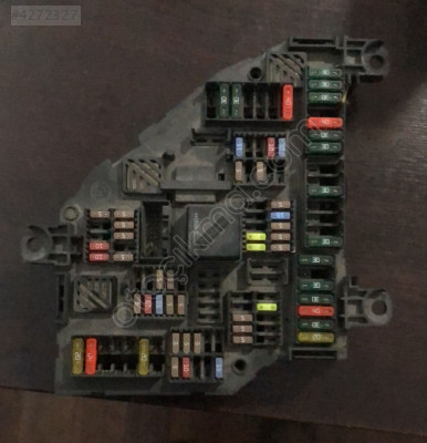 BMW F10 SİGORTA KUTUSU 926492302 OTO FEDAİ