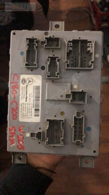 MERCEDES W205 SİGORTA KUTUSU OTO FEDAİ