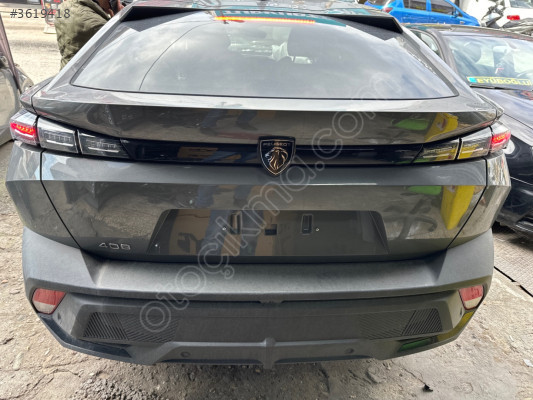 Peugeot 408 arka bagaj kapağı hatasız