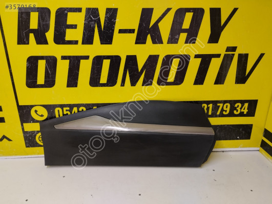 828763777R RENAULT CAPTUR 2013 15 SAĞ ARKA KAPI BANDI ORJ RENKAY