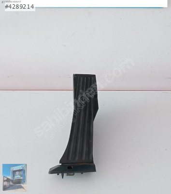 TURKUAZ BMW E90 GAZ PEDALI ORJİNAL
