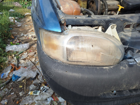 Ford Escort sağ ön far
