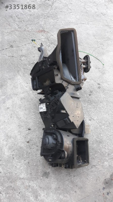 VOLKSWAGEN POLO KALORİFER KUTUSU ÇIKMA