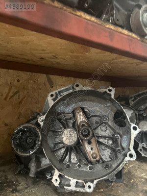 VOLKSWAGEN GOLF JETTA 1.4TSİ 6İLERİ MANUEL ŞANZIMAN ORJİNAL