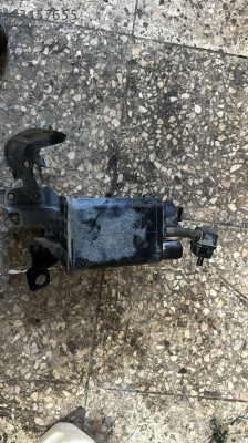 2000-2001 TOYOTA COROLLA KANİSTER ORJ ÇIKMA