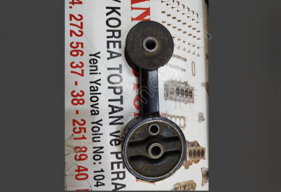 SUZUKİ SWİFT MOTOR TAKOZU 85-88 KISA 11810-82601