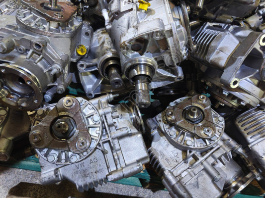 Audi A4 A3 Q3 Q4 arazi şanzımanı çıkma sıfır a