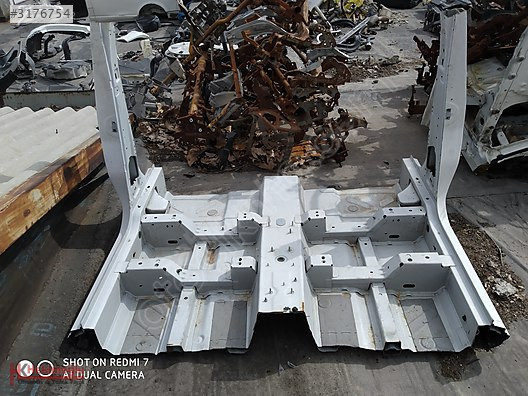 RENAULT KANGOO 4 SAĞ SOL MARŞPİYEL KUPA ÖN ŞASİ-ŞASE ÇEYREK MARŞ