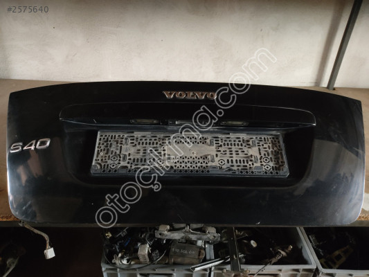 2008 Volvo S40 bagaj kapağı