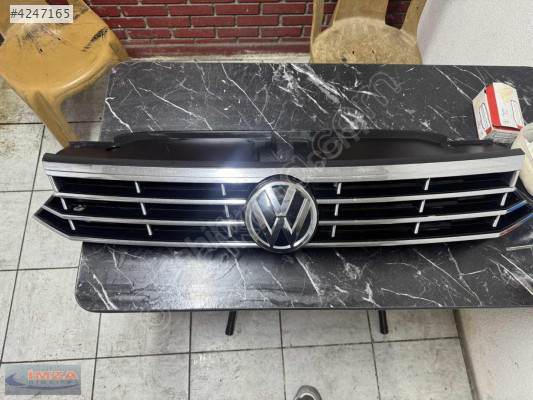 VW PASSAT B8 RLİNE ÖN PANJUR ORİJİNAL ÇIKMA