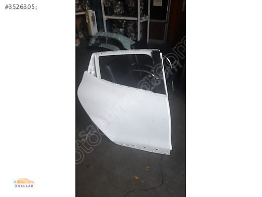 Renault Clio 4 Sağ Arka Kapı - Mertler Oto Yedek Parça'da