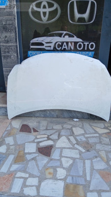 Toyota auris 2011 2013 motor kaputu Orjinal temiz  dkn