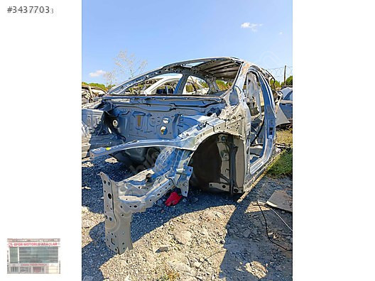 TOYOTA COROLLA SOL ÇEYREK KESME ORJİNAL YEDEK PARÇA 19-24
