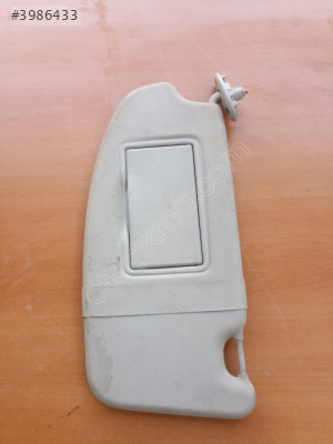 Ford Focus 2-2.5 Sol Güneşlik