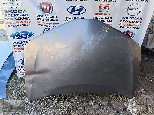 Toyota Auris motor kaputu orijinal