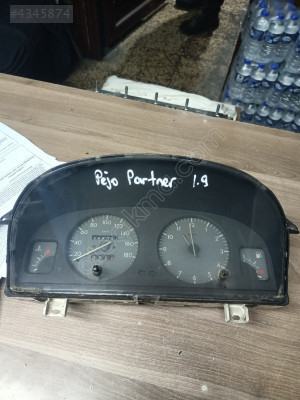 PEUGEOT PARTNER 1.9 2000 MODEL GÖSTERGE PANELİ 9635681180