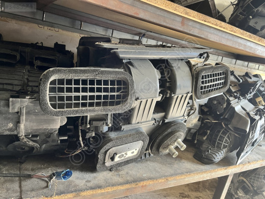 RENAULT MEGANE 3 KALORİFER KAZANI GÜÇMANLAR OTO