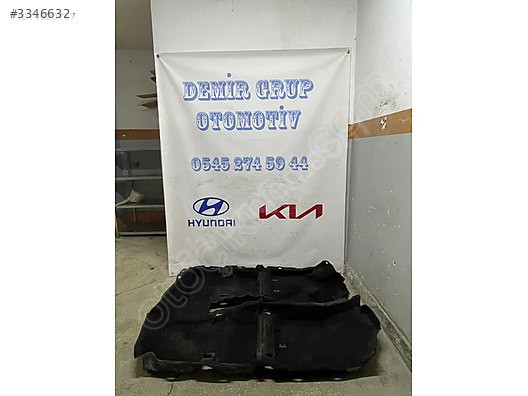 HYUNDAİ ACCENT BLUE TABAN HALISI SÖKME