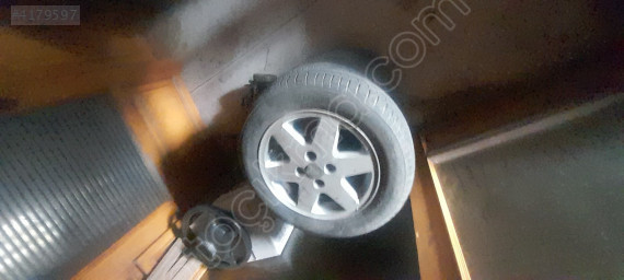 Tofaş Kartal SLX 6 kol çıkma jant lastik