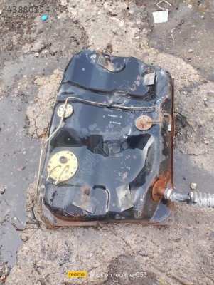 COROLLA AE101 YAKIT DEPOSU