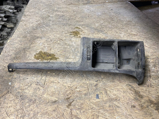 OPEL VECTRA B HAVALANDIRMA IZGARA ÇERÇEVESİ 90463813 CANCAN OPEL