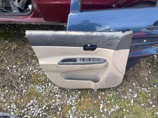 HYUNDAİ ACCENT ERA SOL ÖN KAPI DÖŞEMESİ