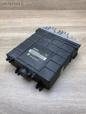 Volkswagen Golf Motor Beyni / 0261200257 / 030906026C