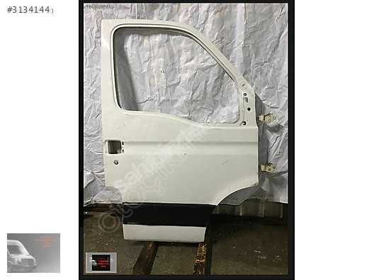 Renault Master 2 sağ ön kapı boş