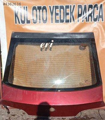 alfa romeo 146 Bagaj kapağı dolu