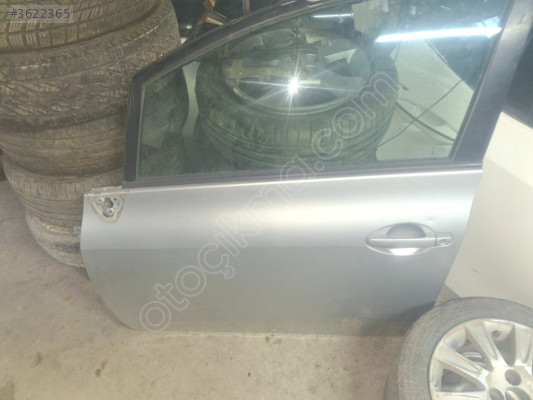 TOYOTA AURİS SOL ÖN KAPI ÇIKMA ORJİNAL YEDEK PARÇA JAPON MARKET